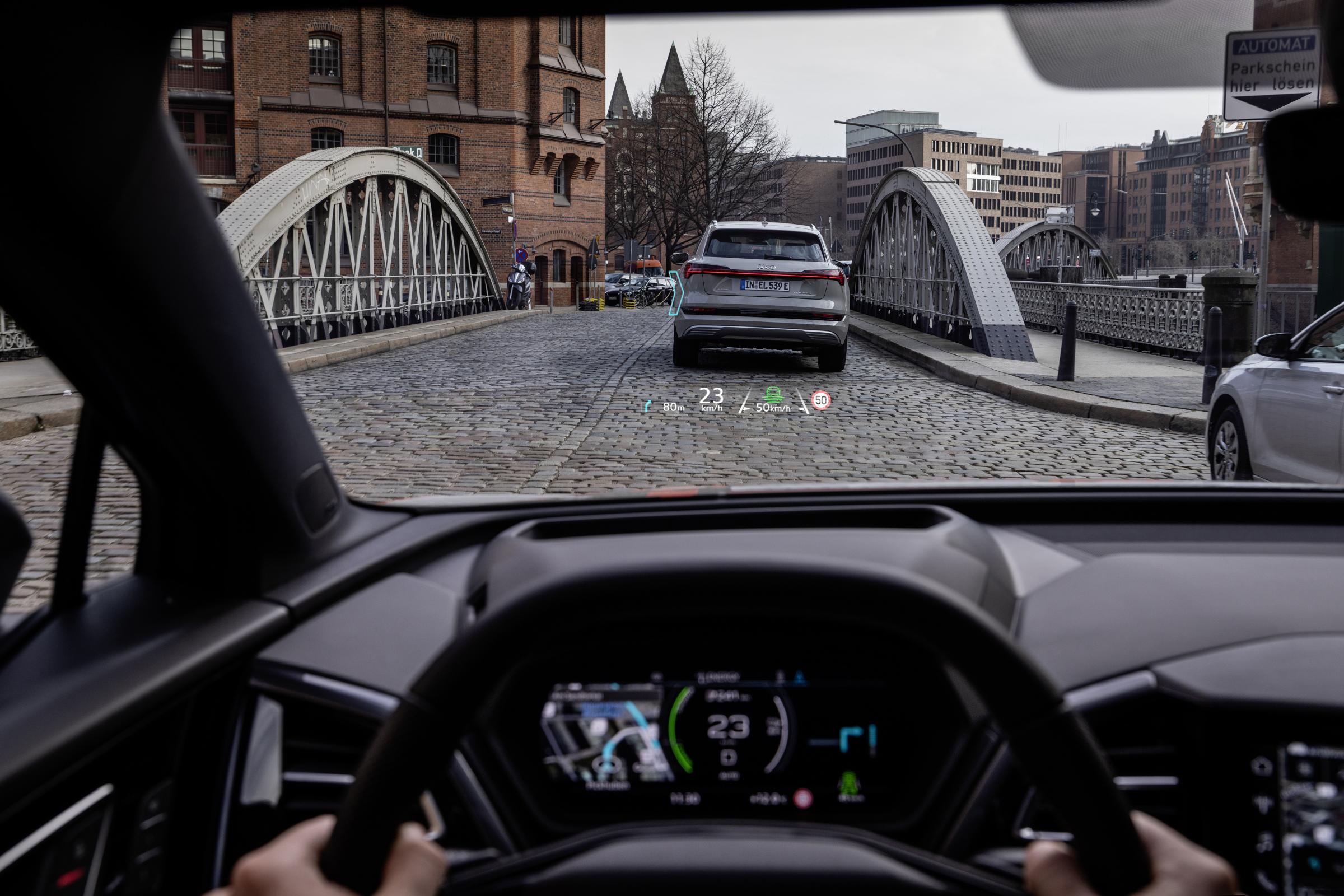 Audi Q4 S Line 40 e-tron ADAS