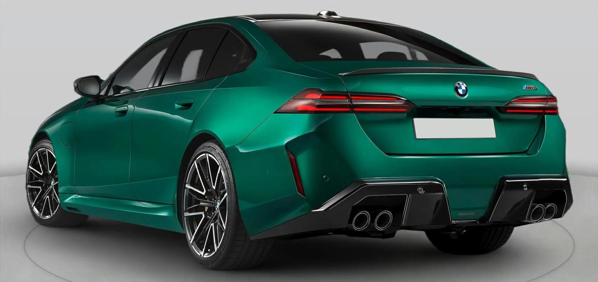 BMW M5 Berline - back
