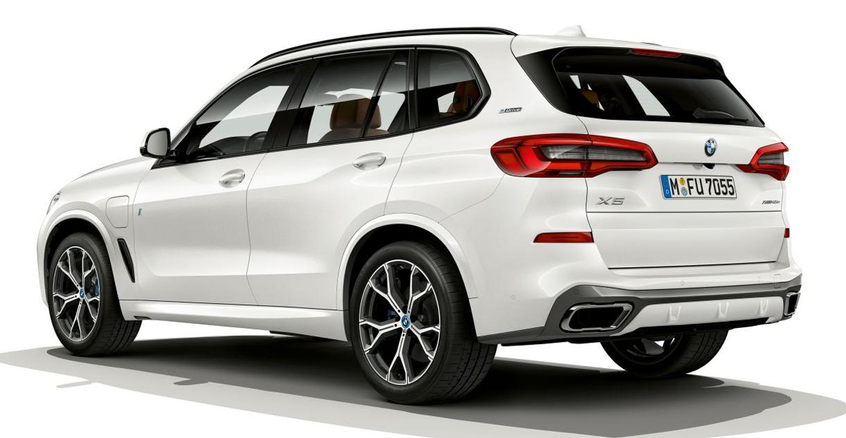 BMW X5 xDrive45e achterzijde