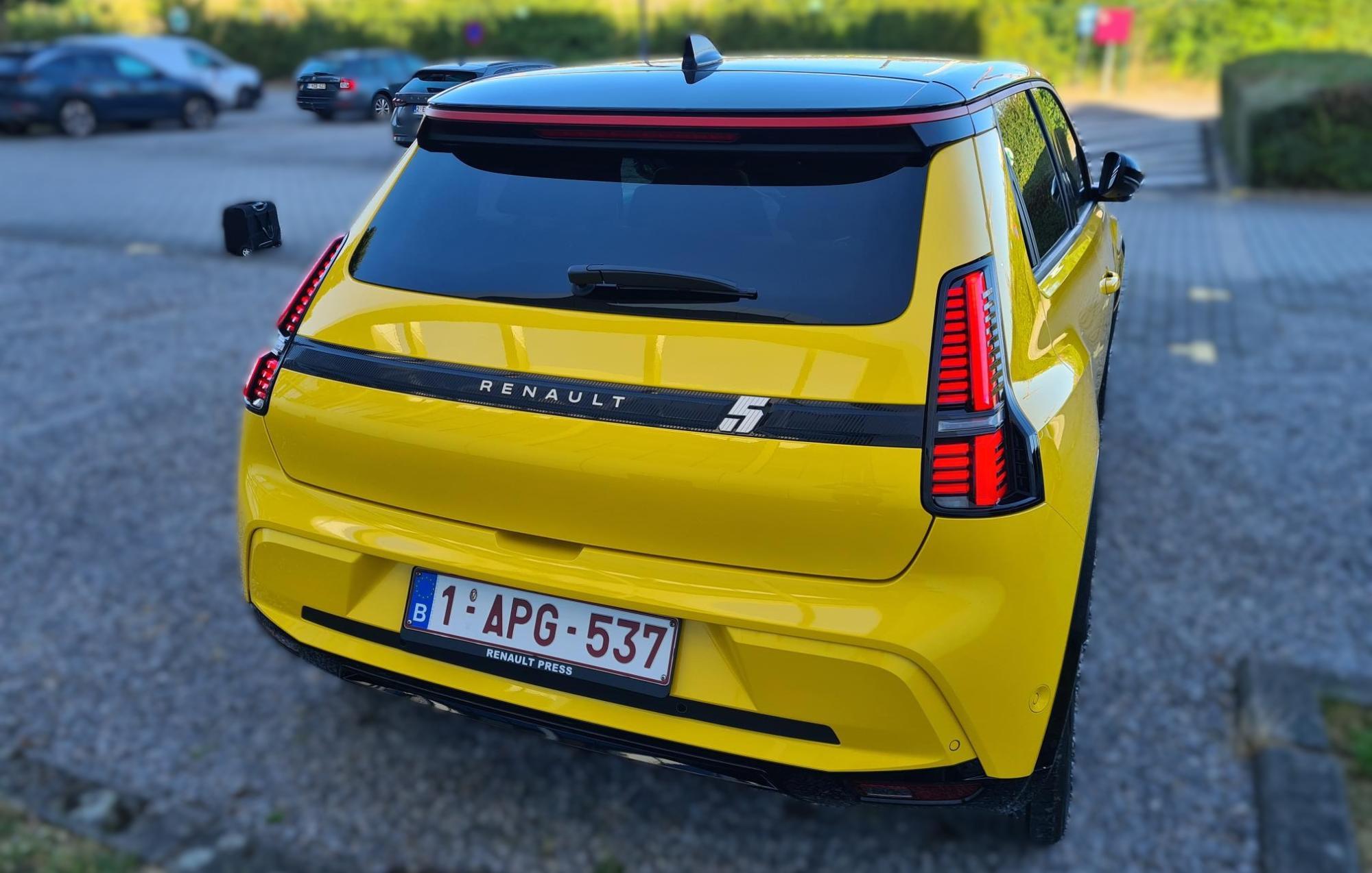 RENAULT 5 E-TECH ELECTRIC iconic - back