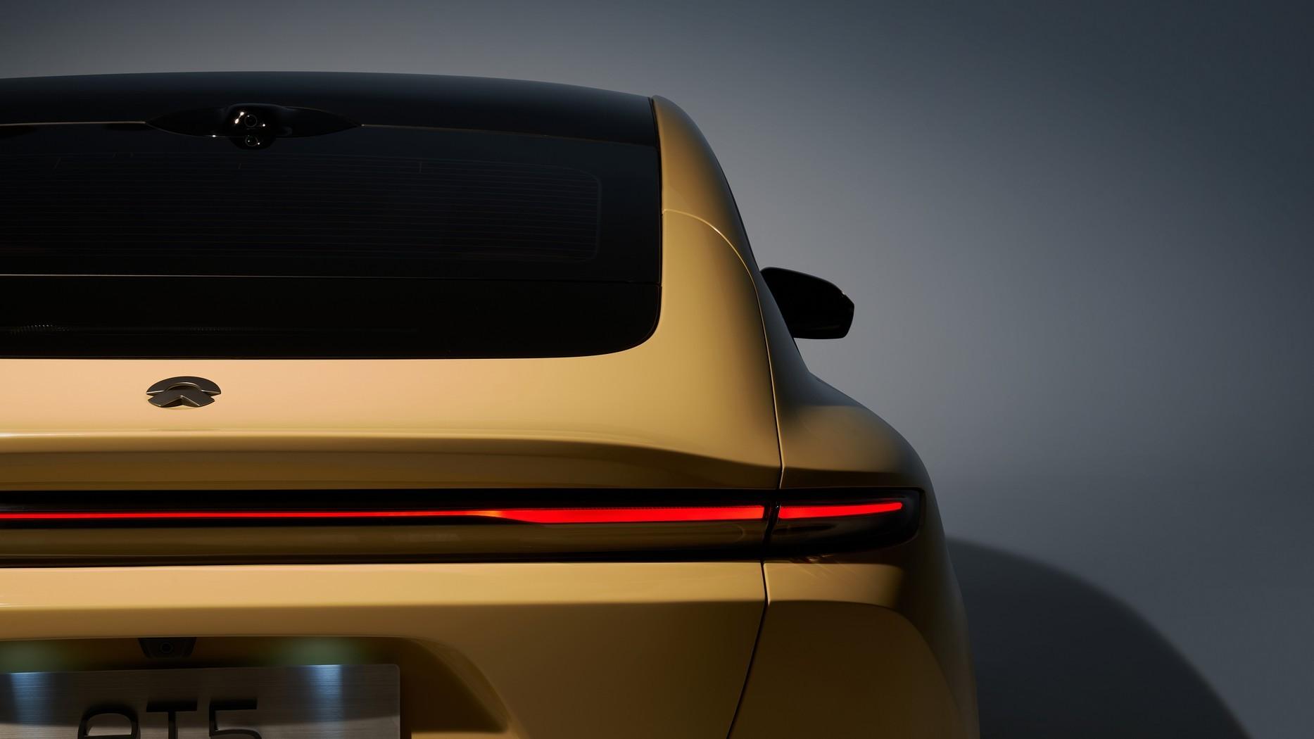 Testverslag Drivolution NIO ET5 back view
