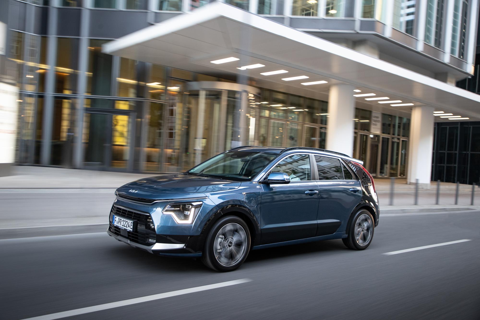 KIA NIRO PHEV, general view
