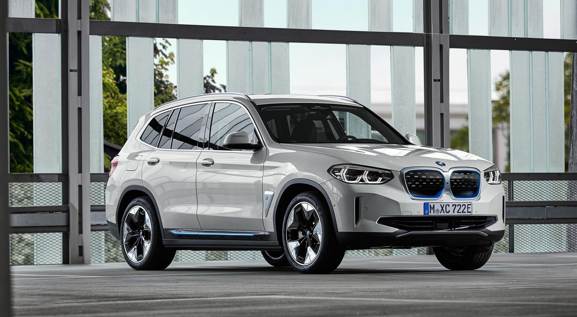 BMW iX3 general view